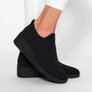 ANNE KLEIN Queenie Slip On Wedge Sneakers Back Size 7.5